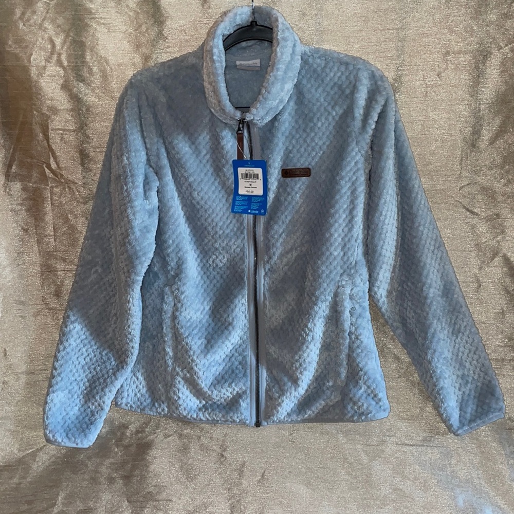 NWT.  Columbia Sportswear Company.  Women’s jacket size Medium